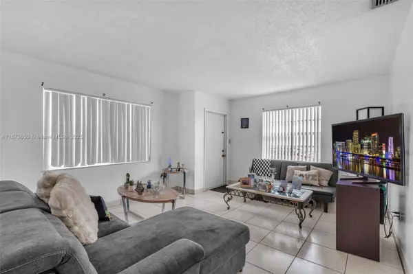 4776 E 10th Ave, Hialeah, FL 33013