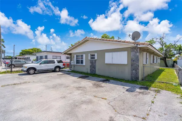 4776 E 10th Ave, Hialeah, FL 33013