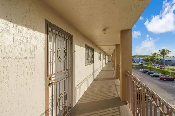 8851 NW 119th St #4304, Hialeah Gardens, FL 33018