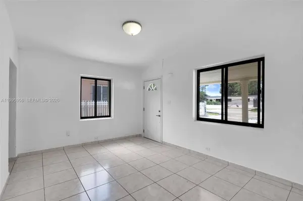 670 E 45th St, Hialeah, FL 33013