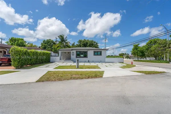 11 W 59th St, Hialeah, FL 33012