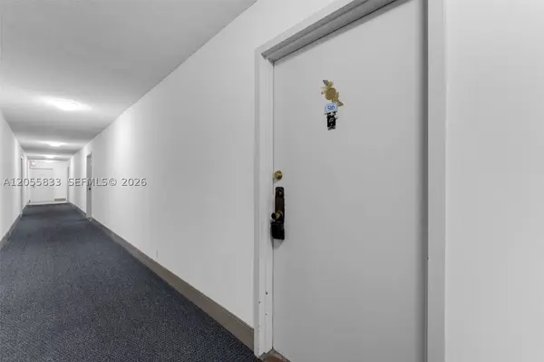 16851 NE 23rd Ave #A516, North Miami Beach, FL 33160
