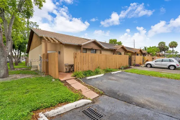 6760 NW 186th Ter, Hialeah, FL 33015