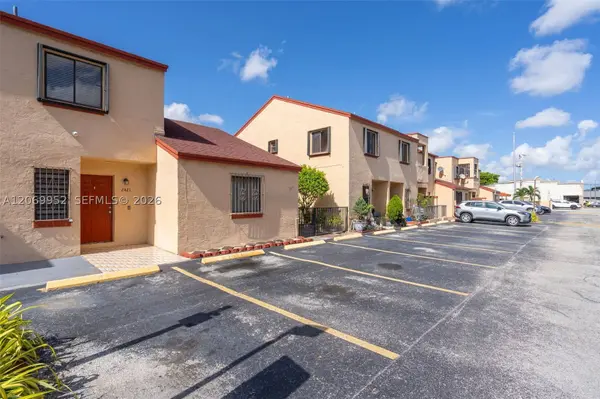 2421 W 52nd Pl #2-1, Hialeah, FL 33016