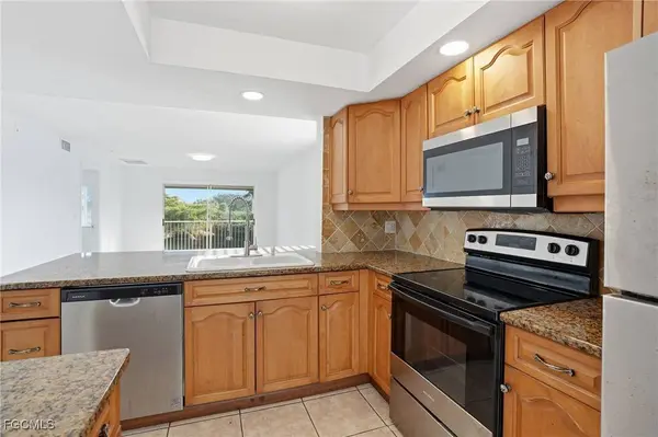 240 Pebble Beach BLVD #712, Naples, FL 34113