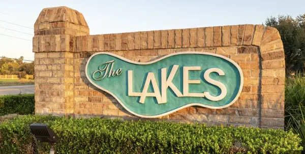 the-lakes-houma-entrance