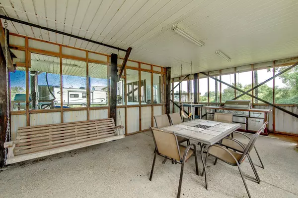 1497 Bayou Dularge Rd, Theriot, LA 70397