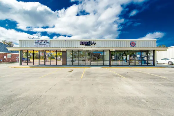 122 Enterprise Dr