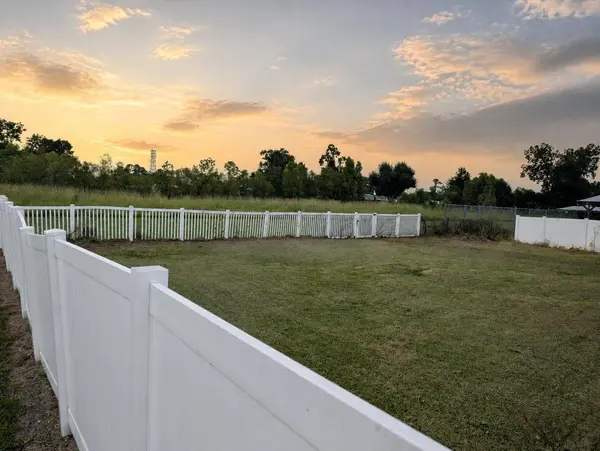 158 St Ann St, Raceland, LA 70394
