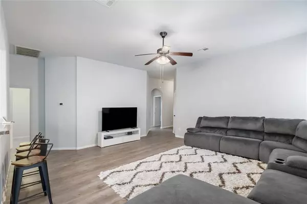 2143 Beacon Park CT, Spring, TX 77373