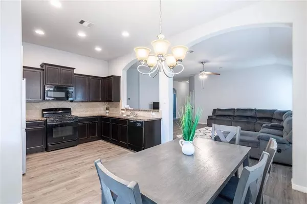 2143 Beacon Park CT, Spring, TX 77373