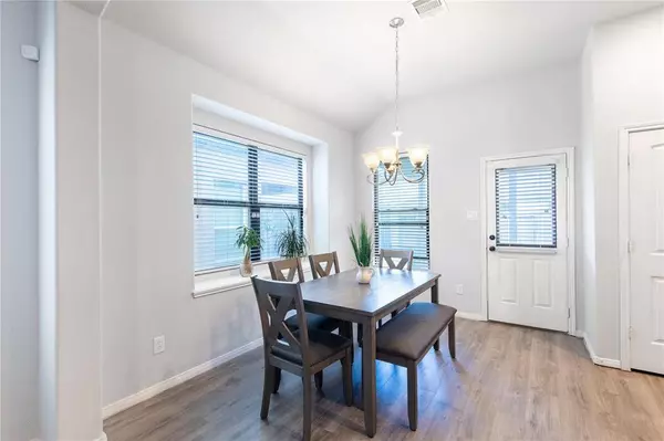 2143 Beacon Park CT, Spring, TX 77373