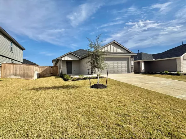 40962 Seasoaned Oak LN, Magnolia, TX 77354