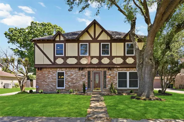 514 Lorie LN, Pasadena, TX 77586