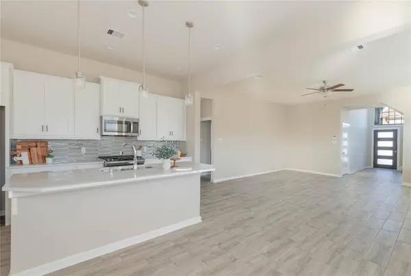 7011 Winterberry Glen LN, Katy, TX 77493