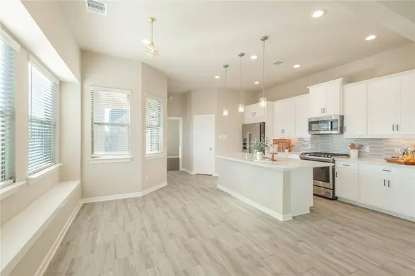 7011 Winterberry Glen LN, Katy, TX 77493