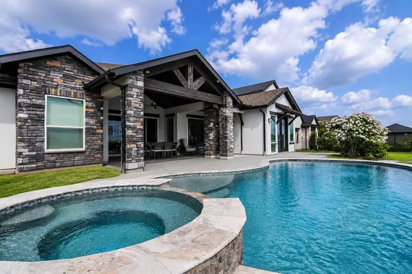 10719 Painted Crescent CT, Cypress, TX 77433