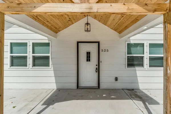 525 N Green, Wichita, KS 67214