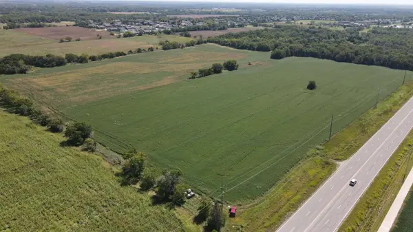 10100 S Rock Rd, Mulvane, KS 67110
