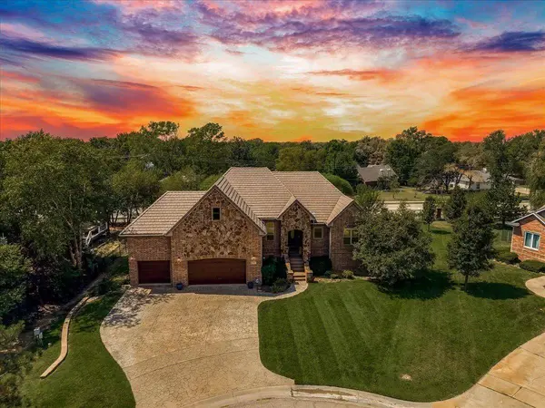 607 18th Fairway