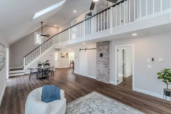 140 Barton Ave, Belchertown, MA 01007