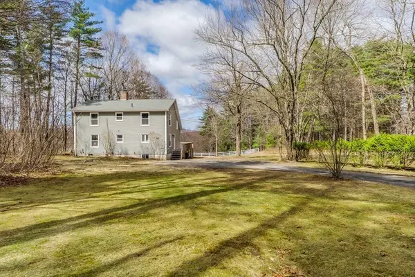 140 Barton Ave, Belchertown, MA 01007