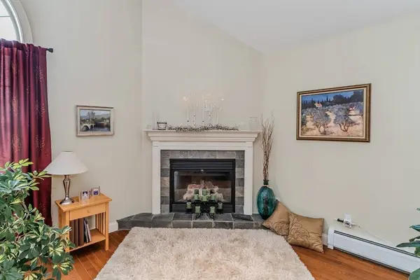 325 Stebbins St, Belchertown, MA 01007