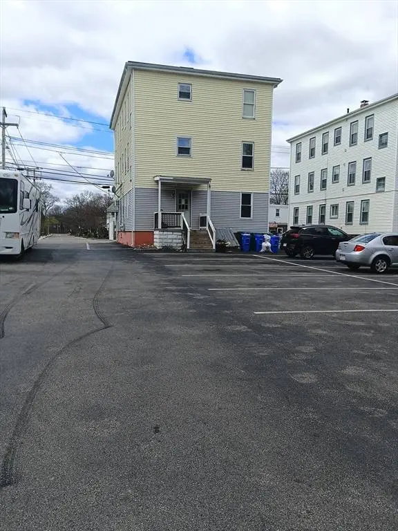 248 S Main St, Attleboro, MA 02703