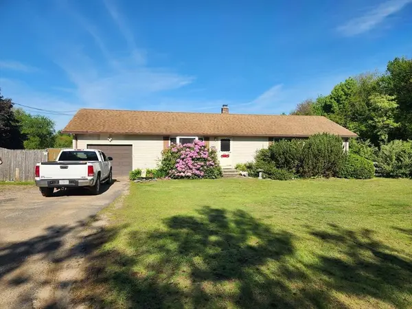 74 Sabin St, Belchertown, MA 01007