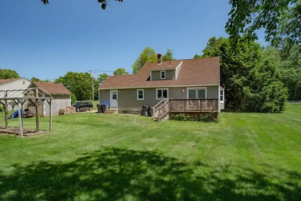 446 Wheelwright Rd, Barre, MA 01005