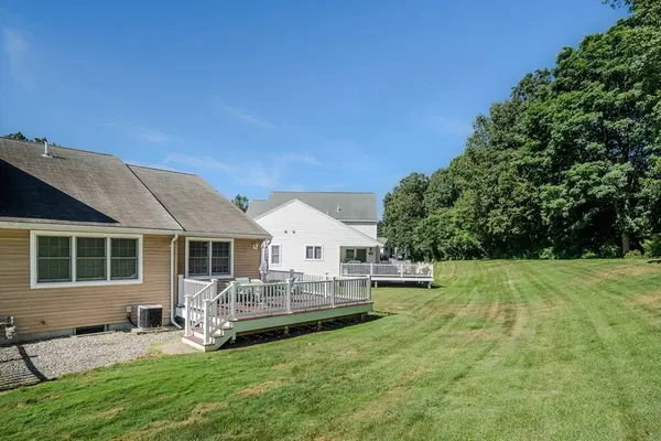 45 Shadow Brook Est #45, South Hadley, MA 01075