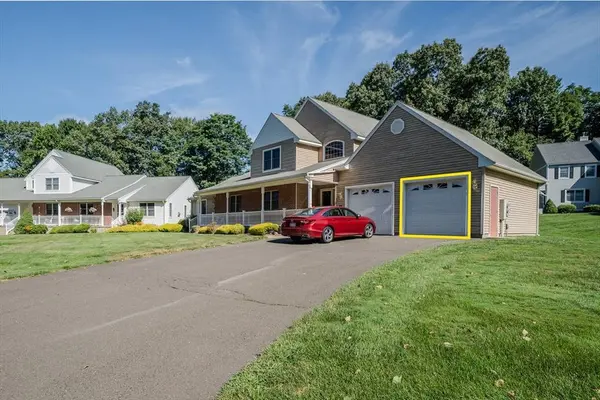 45 Shadow Brook Est #45, South Hadley, MA 01075