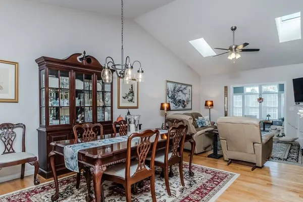 111 Daniel Shays Hwy #39, Belchertown, MA 01007