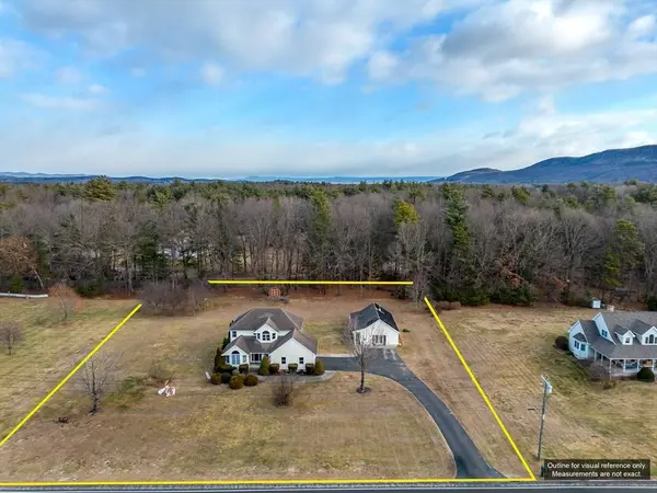 95 Gunn Rd, Southampton, MA 01073