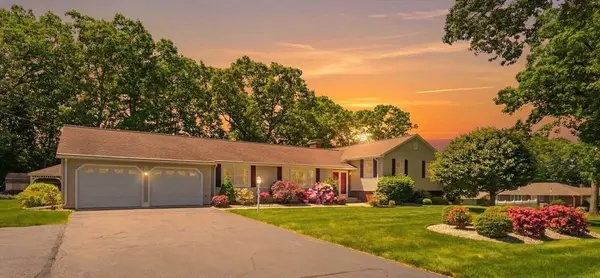 3 Beechwood Dr, Wilbraham, MA 01095