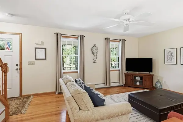15 Nathaniel Way, Belchertown, MA 01007