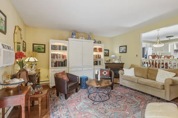 20 Lawrence Ave #49, South Hadley, MA 01075