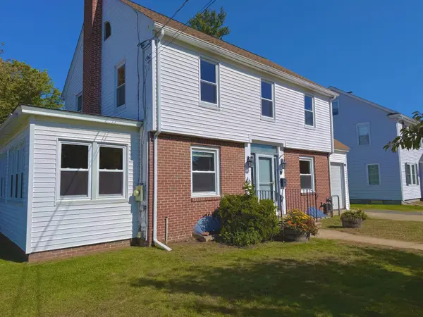 46 Mckinley Ter, Westfield, MA 01085