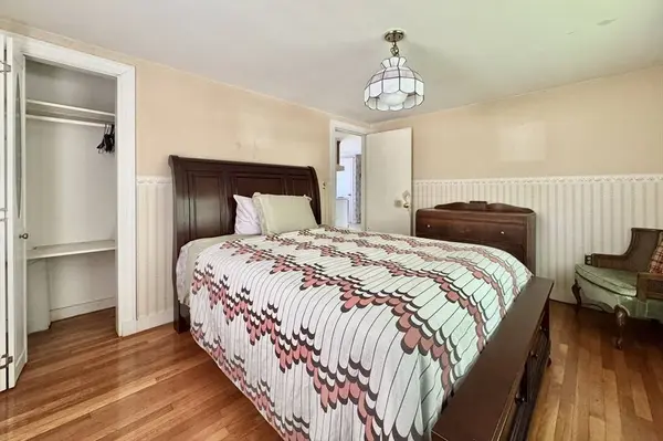 262 W Shore Dr, Marblehead, MA 01945