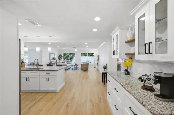 7536 18TH WAY N, St Petersburg, FL 33702