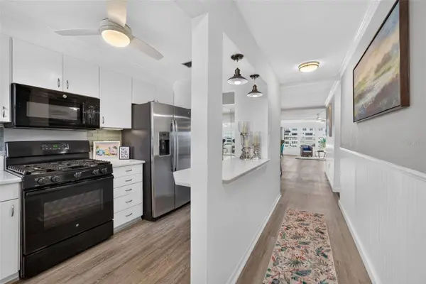 6025 SHORE BLVD S #304, Gulfport, FL 33707