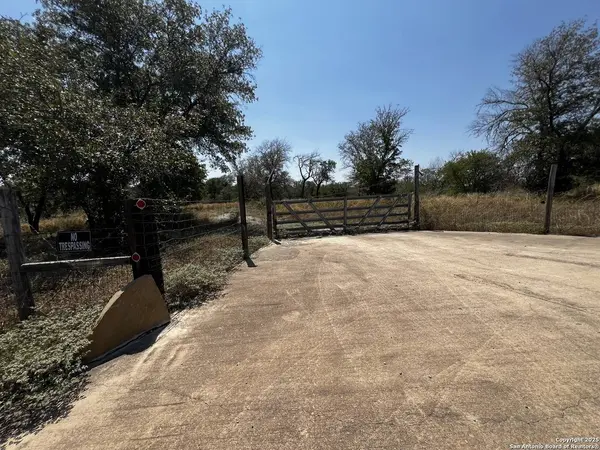 TBD, LOT 17 Woodland Hills, Poteet, TX 78065