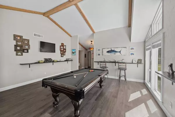 120 BEASLEY RD, Oviedo, FL 32765