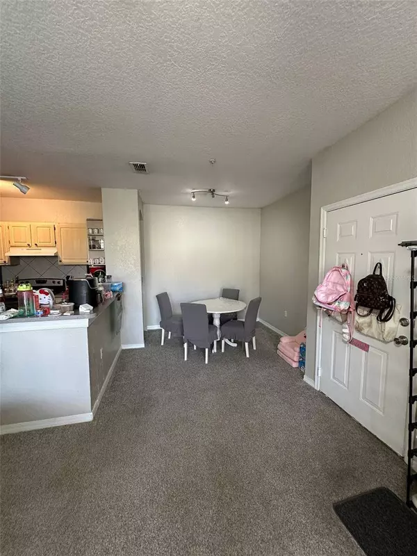 1375 LAKE SHADOW CIR #11208, Maitland, FL 32751