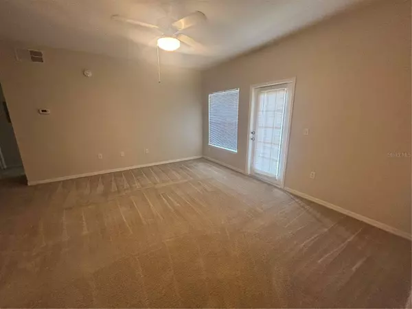 6071 WESTGATE DR #315, Orlando, FL 32835