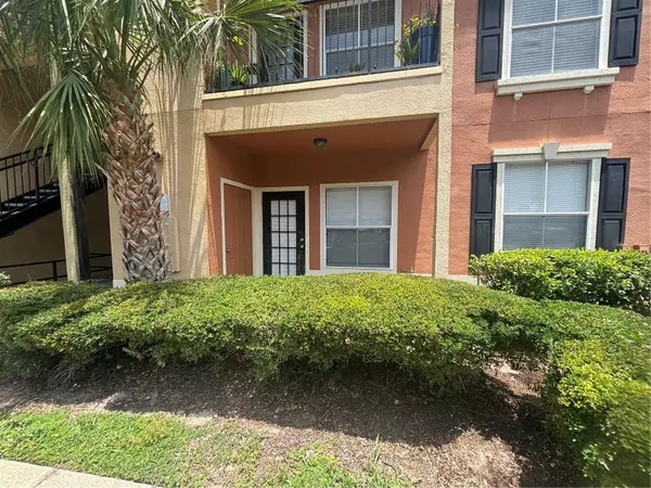 6071 WESTGATE DR #315, Orlando, FL 32835