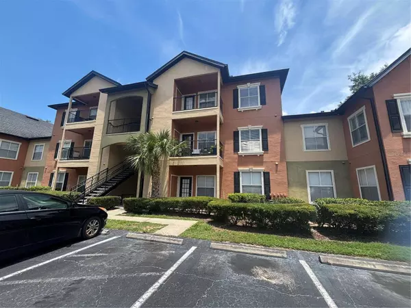 6071 WESTGATE DR #315, Orlando, FL 32835