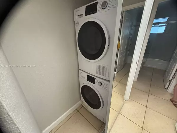 4871 NW 9th Dr #4871, Plantation, FL 33317