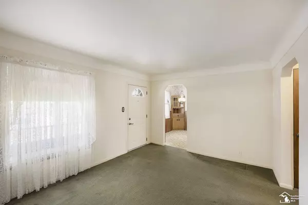 13559 Rosedale Street, Southgate, MI 48195