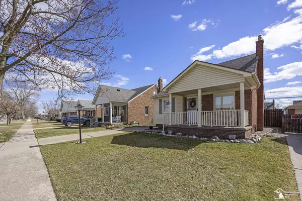 13559 Rosedale Street, Southgate, MI 48195